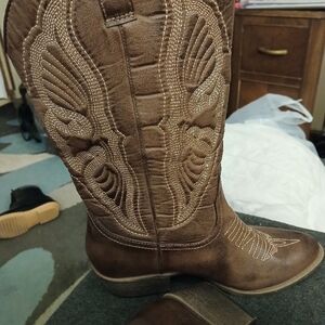 Coconuts by Matisse women's cowboy boots